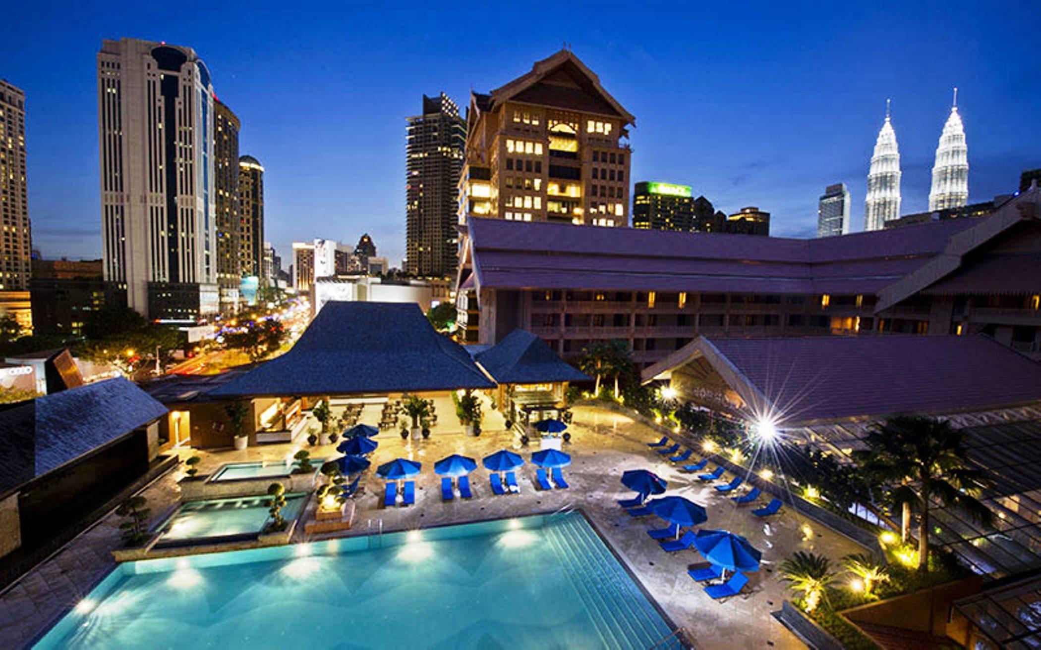 فندق رويال شولان كوالالمبور المظهر الخارجي الصورة The hotel's pool